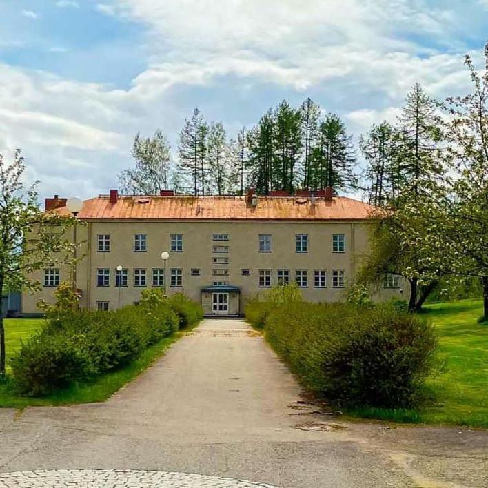 Ainola Hostel *